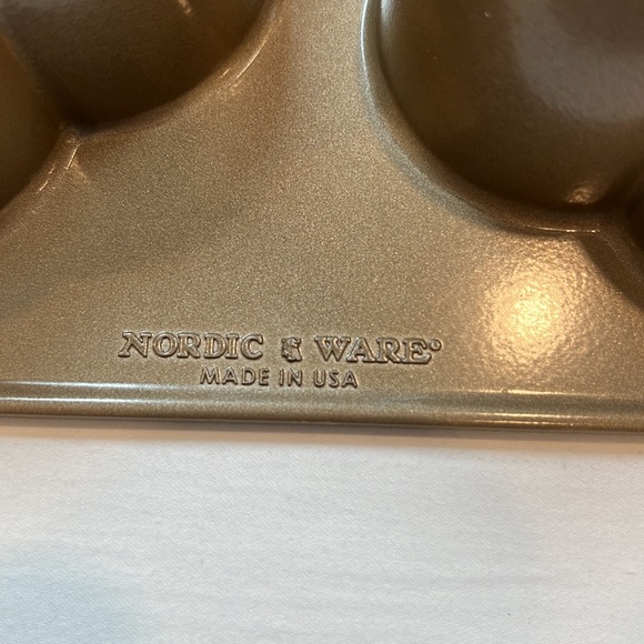 Pumpkin Cake pan. - Picture 4 of 7